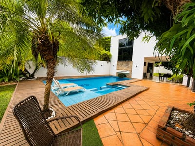 CASA QUINTA EN ALQUILER ZONA LUQUE 