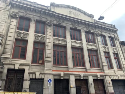 Local en Ciudad Vieja 