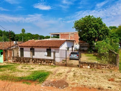 VENDO CASA EN ESQUINA EN MARAMBURE