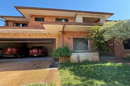 Residencia-Venta-2888 Avenida Perón casi El Trabajador