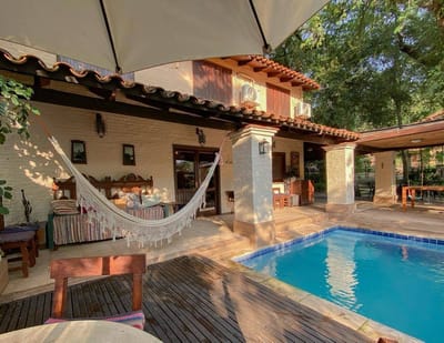 VENDO CASA DE 7 DORMITORIOS EN SAN BERNARDINO - ZONA MIRADOR BELLA VISTA 
