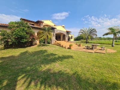 VENDO CASA EN ARROYOS Y ESTEROS