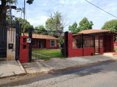 Casa en Alquiler - Dos dormitorios - Fernando de la Mora