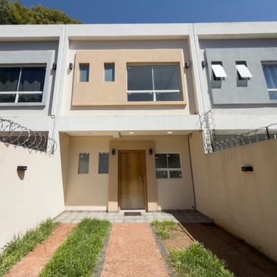 ALQUILO DUPLEX DE 2 HAB, 2 COCHERAS CON PISCINA Y PATIO - SAN LORENZO/ÑEMBY