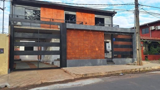 Casa a estrenar en Fernando de la Mora – Zona Norte