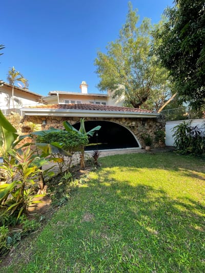 Barrio Recoleta En Venta Amplía Residencia 