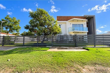 VEND CASA CON PISCINA PUERTA DEL LAGO SAN BERNARDINO