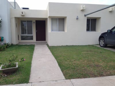 CASA EN ALQUILER  en ZONA NORTE 