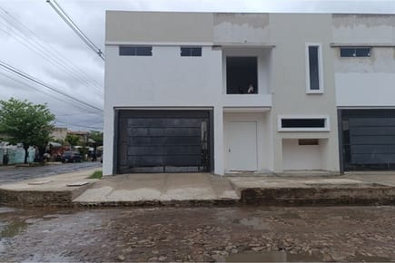 Alquilo Duplex - Laguna Grande Fernando De La Mora
