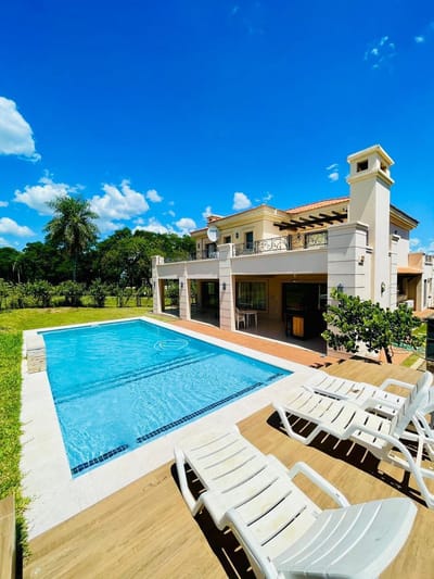 VENDO CASA EN AQUA VILLAGE - SANBERNARDINO 