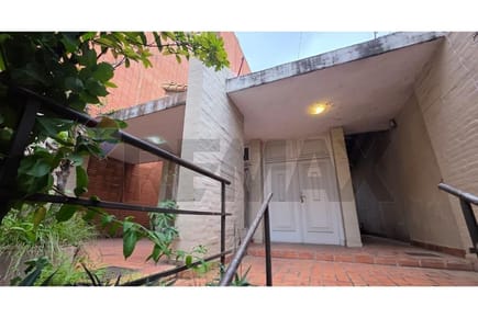 CASA EN VENTA - CIUDAD NUEVA