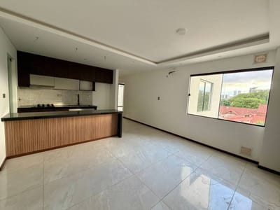 DEPARTAMENTO DE 2 DORMITORIOS, EDIF. KERONI. (TC:7)
