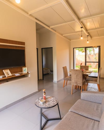 CASA EN VENTA EN LA VERANIEGA CIUDAD DE AREGUÁ...!!!