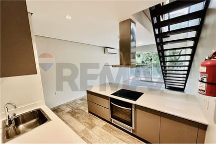 DPTO. TIPO DUPLEX DE 1 DORM. CON COCHERA