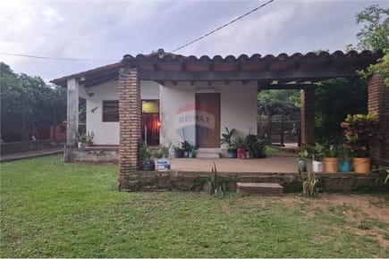 VENDO CASA A REFACCIÓNAR EN LOMA PYTÁ