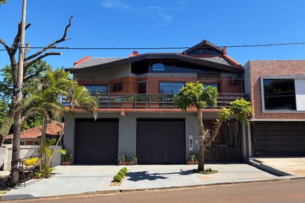 Venta hermosa Casa  Encarnación, Itapúa