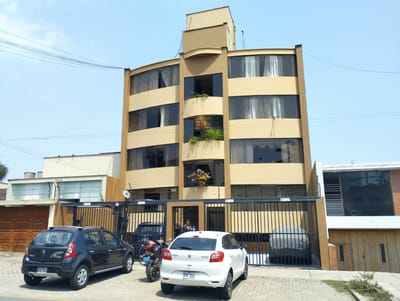 VENTA DPTO EN SAN BORJA AV LAS ARTES CDRA 6  3DORMITORIOS