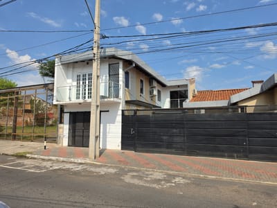 Alquilo Oficina Comercial de 160 m² en Sajonia