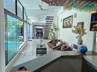 VENDO CASA  EN BARRIO MARISCAL LÓPEZ!!! ASUNCION!