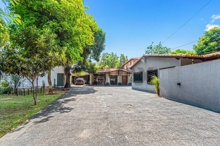 Vendo hermosa casa amplia en Fernando de la mora
