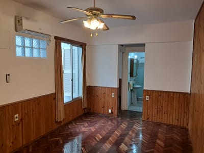 Apartamento De 1 Dormitorio A Metros De Garibaldi Y Bvar. Artigas