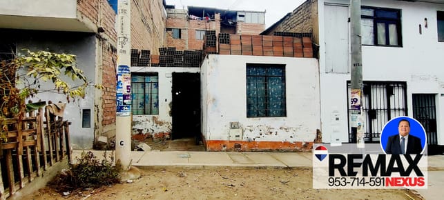 SE VENDE CASA COMO TERRENO EN VILLA EL SALVADOR
