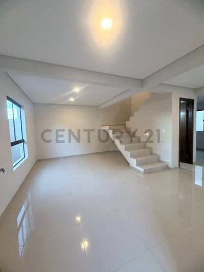 Venta de Caa Duplex en Lambare Central 