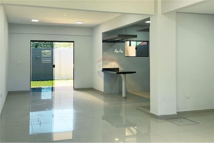 Duplex a estrenar en Luque a 13 min del Eje Coorporativo 