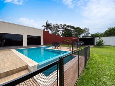 Vendo casa en Fernando de la Mora.
