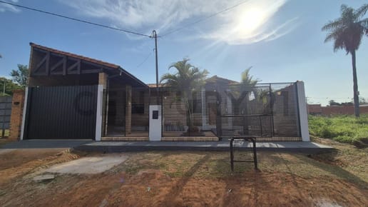 Venta de Casa en Luque, Central
