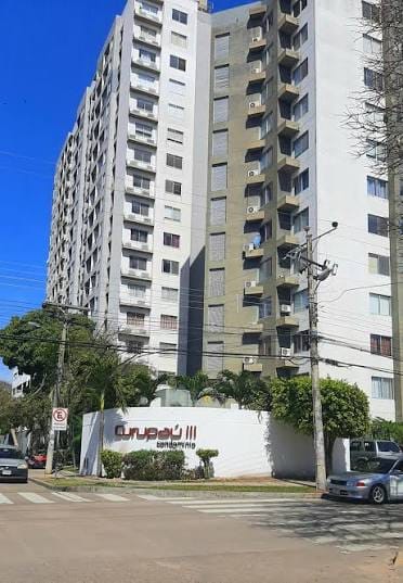 En Venta Departamento en condominio curupau zona Av. Roca y coronado