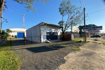 Depósito-Venta-carlos a. lopez, Limpio, Central