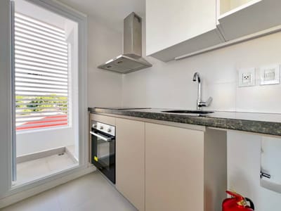 Vendo Departamento De Dos Dormitorios + Cochera En Barrio Jara