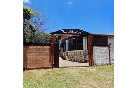 HERMOSA QUINTA EN AREGUÁ SOBRE RUTA