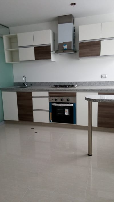 Vendo depa dos dorm. primer piso San Miguel