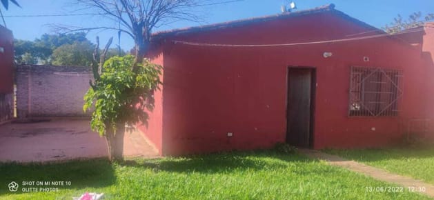 Terreno con casa a refaccionar – Barrio Estanzuela, Fernando de la Mora