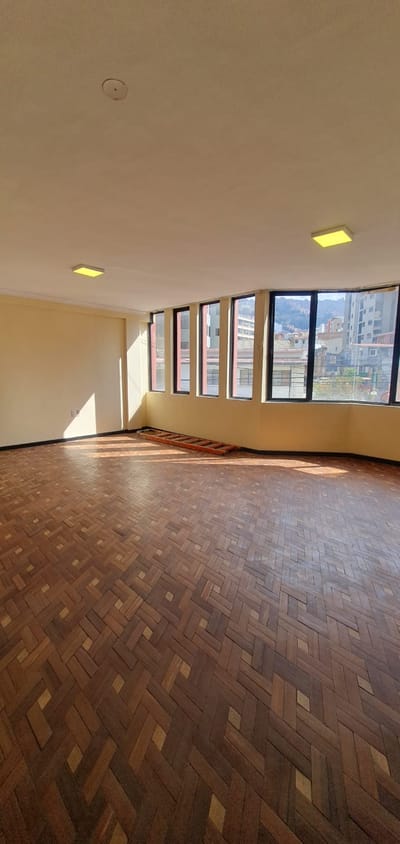 Departamento en alquiler en Sopocachi -Plaza España 