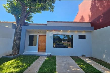 DUPLEX EN 1 PLANTA, 3 DORM. CON JARDIN EN CAPIATA
