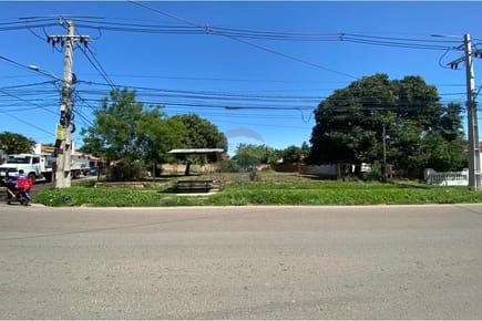 VENDO TERRENO EN ESQUINA EN MARIANO ROQUE ALONSO 