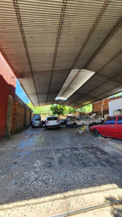 EN VENTA – TINGLADO EN BARRIO VISTA ALEGRE