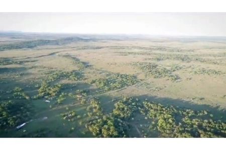 Vendo Propiedad de 74 Hectáreas con Arroyo en Caapucu 