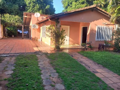 CASA EN VENTA A REMODELAR – CAPIATÁ