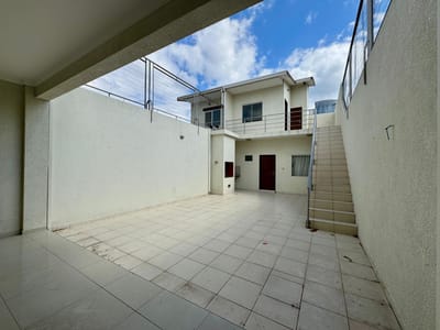 CASA EN ALQUILER PARA OFICINAS EN EQUIPETROL