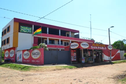 CASA COMERCIAL EN VENTA EN COTOCA