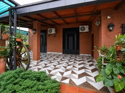 VENDO CASA EN MARIANO ROQUE ALONZO