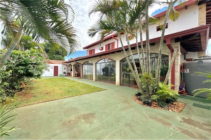 Residencia en Venta