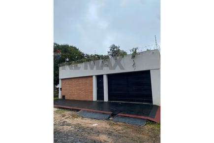Casa en Alquiler - Santa Librada, Asunción
