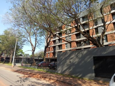 Departamento en alquiler - Urban Cumbres - Luque Campo G.