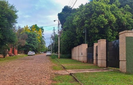VENDO CASA EN LUQUE