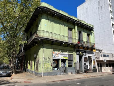 VENTA  LOCAL 100 M2 JACSON Y JOSE E. RODO